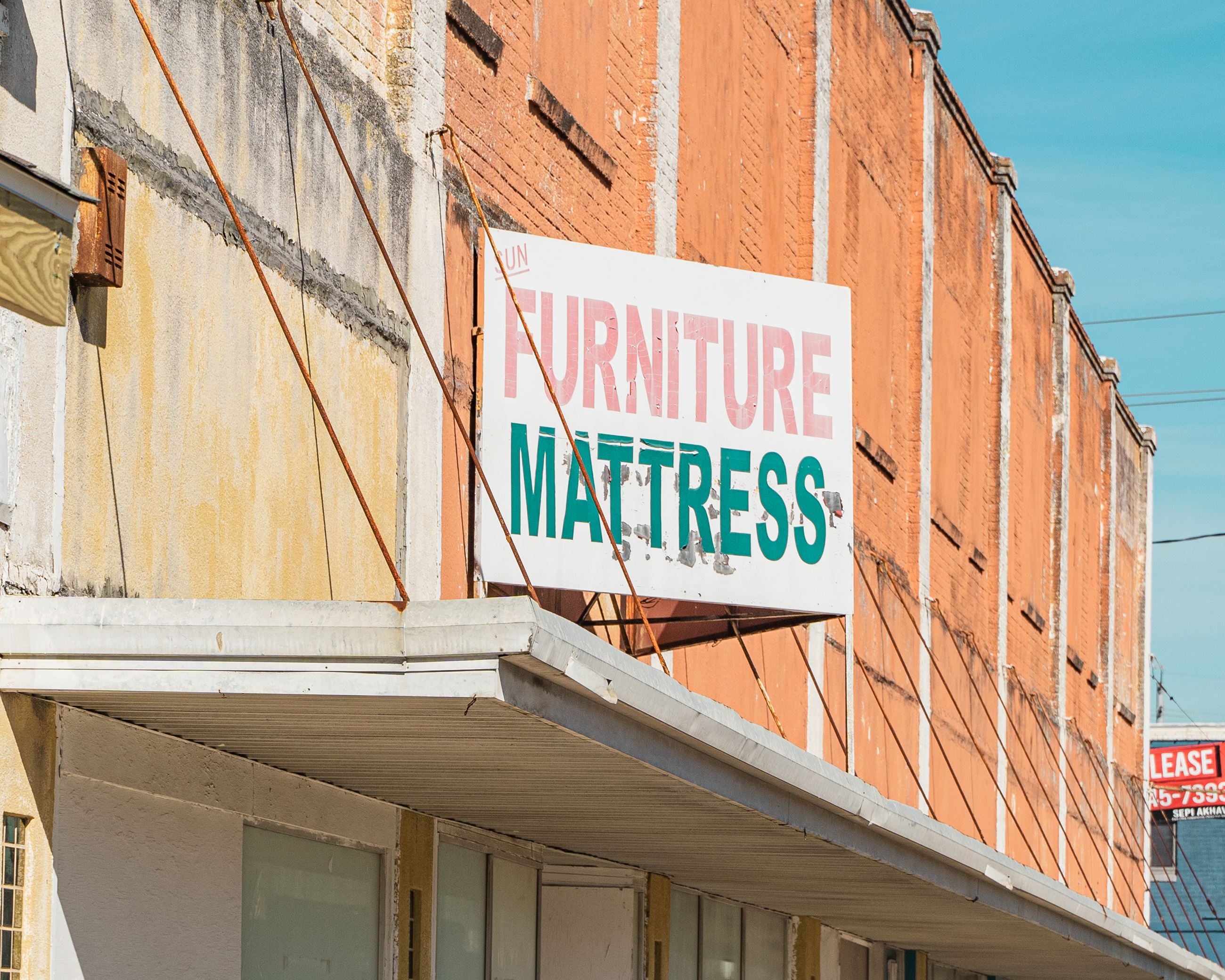 Sun Furniture and Mattress (jpg)