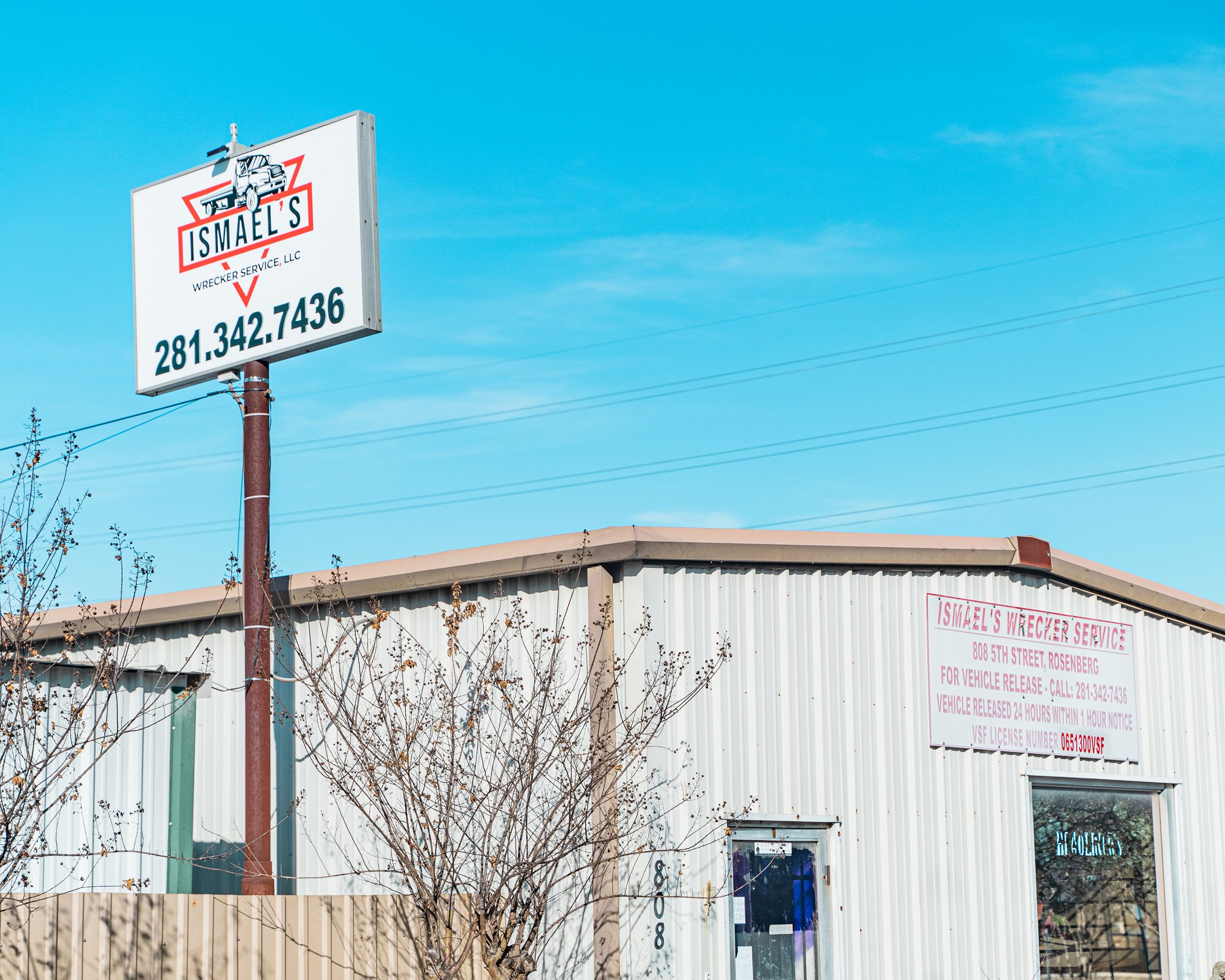 Ismaels Wrecker Service (jpg)